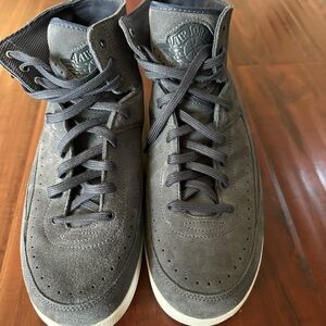 Jordan 2 Men’s Retro Decon High-Top Sneakers.